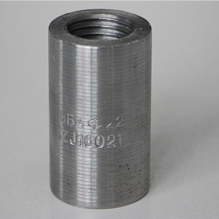 鋼筋直螺紋套筒.jpg 鋼筋直螺紋套筒.jpg