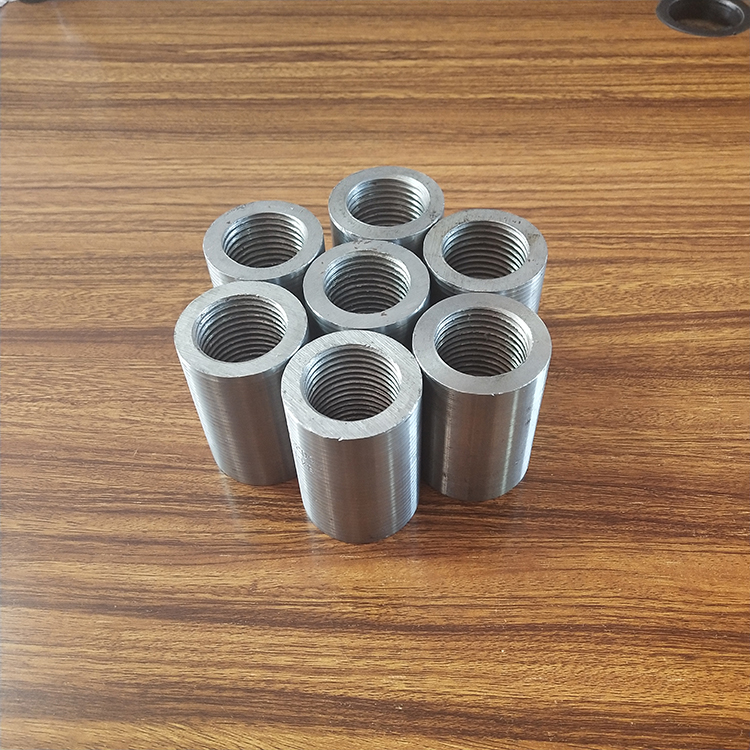 鋼筋連接套筒.jpg 鋼筋連接套筒.jpg